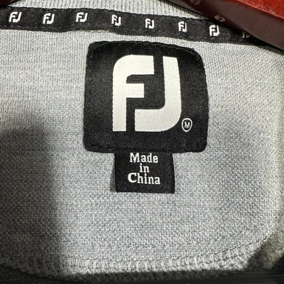 FJ FootJoy Polo Shirt Mens Medium Gray Knit Short Sleeve Logo on Back Split Hem - Picture 4 of 7